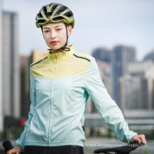 Chaqueta de ciclismo en ciclismo de viento para mujeres en ciclismo